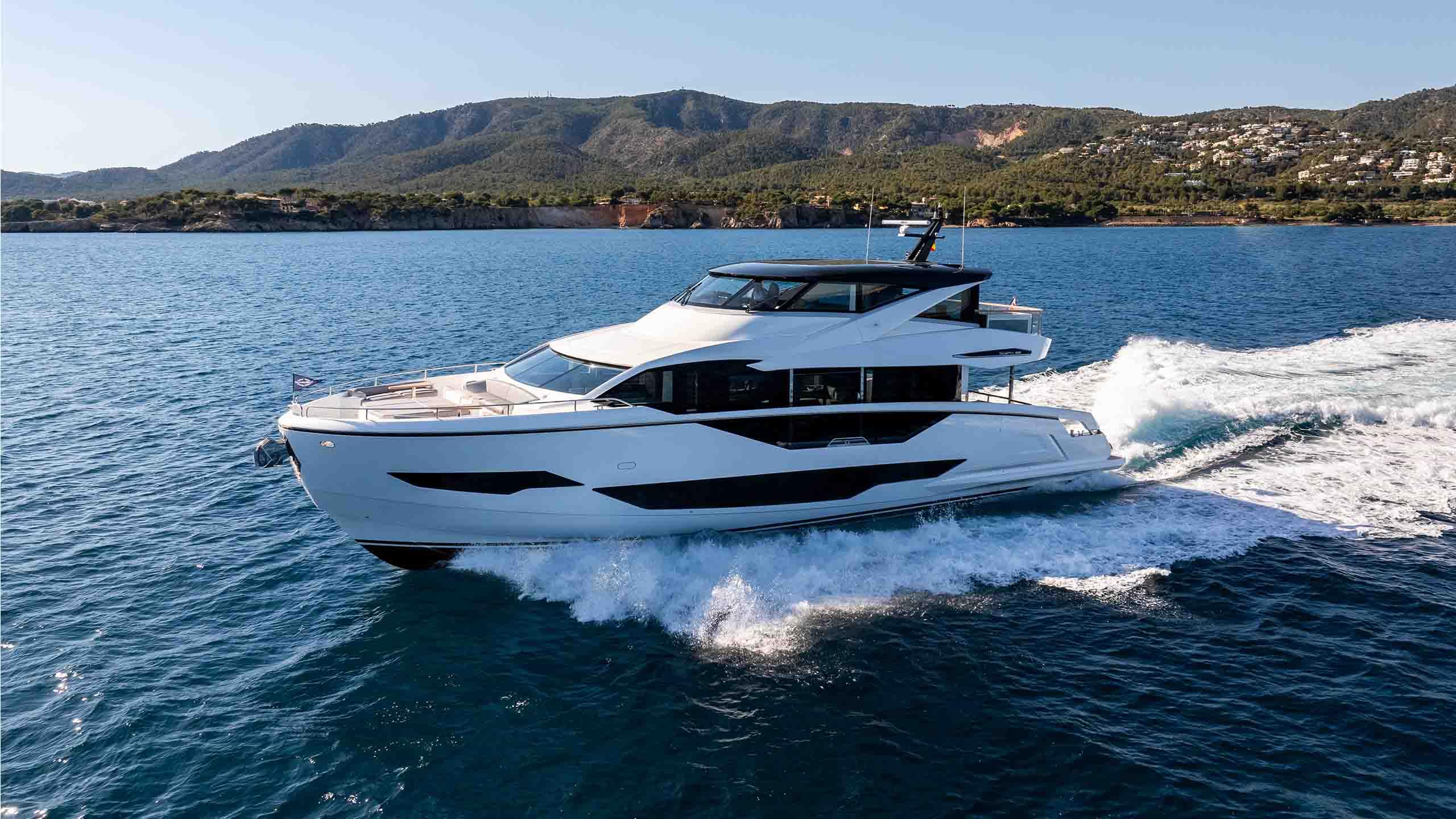 Sunseeker 90 Ocean Enclosed