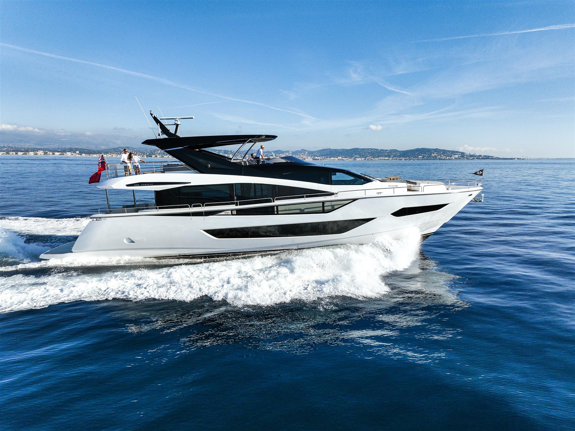 Sunseeker Predator 65